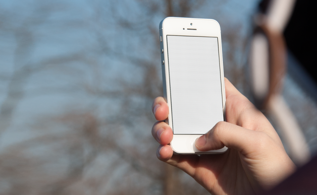 iPhone SE Free Mockup with a View of The Trees