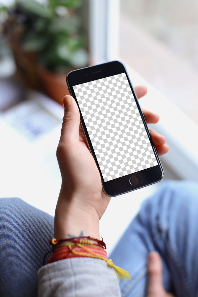 Free Photorealistic iPhone 6 mockup